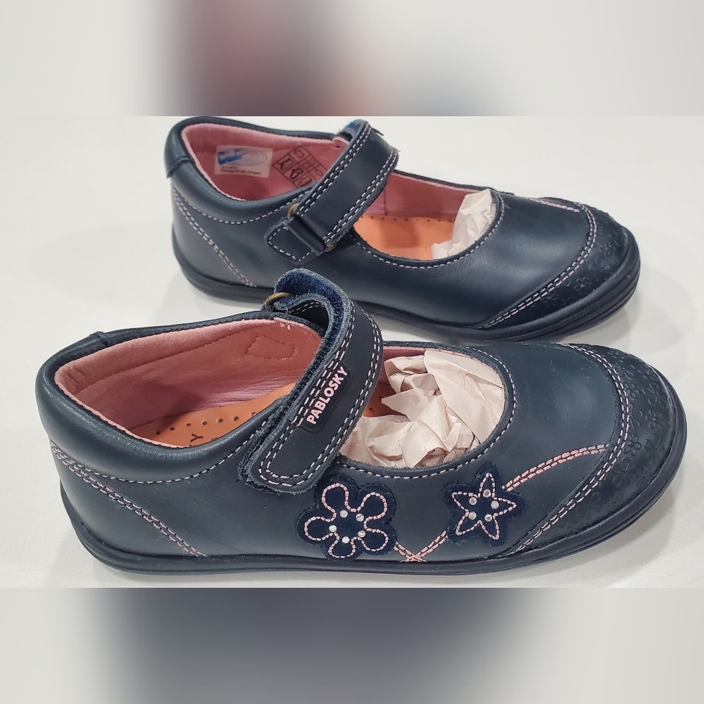 Pablosky kids slips on shoes size 26 made in spain